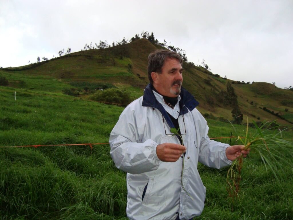 ANIBAL ENRIQUE FERNANDEZ MAYER